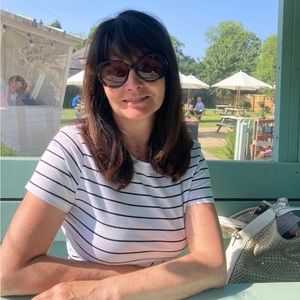 Meet your Posher, Laura